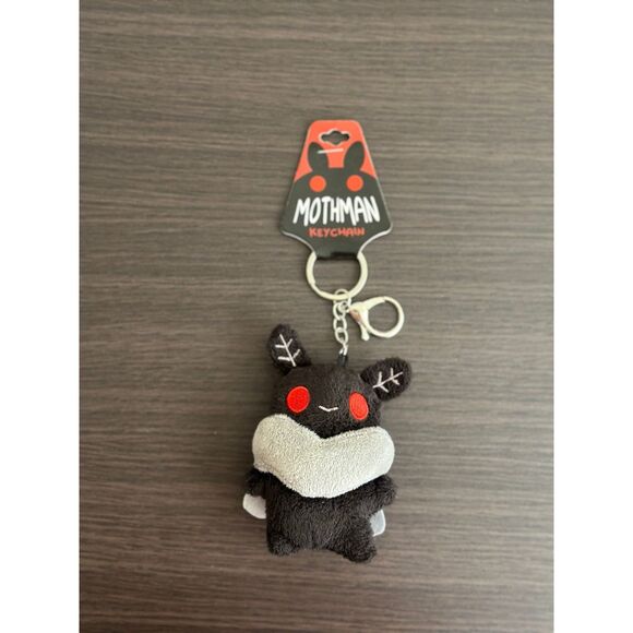 Mothman Chibi Plush Keychain - Picture 1 of 3